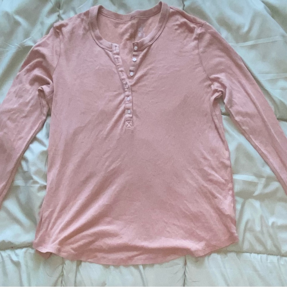 neutral toned long sleeve henley top (real soft)
